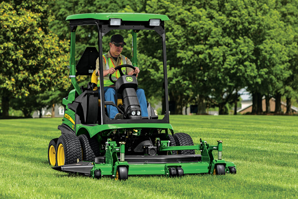 Front & Wide-Area Mowers