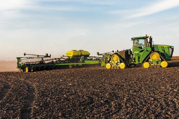 DB60 24 Row 30 Planter