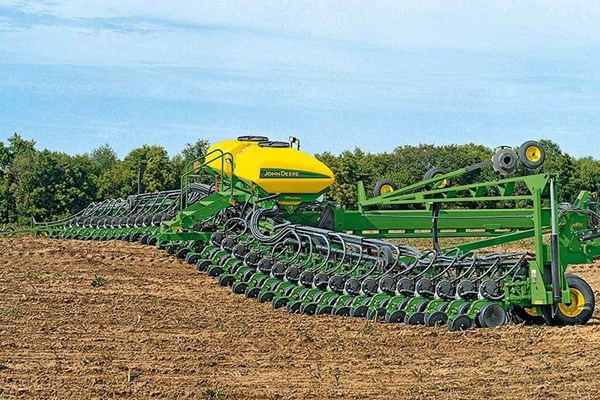 DB90 54Row20 Planter