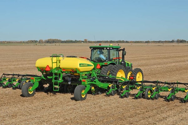 DR18 Planter