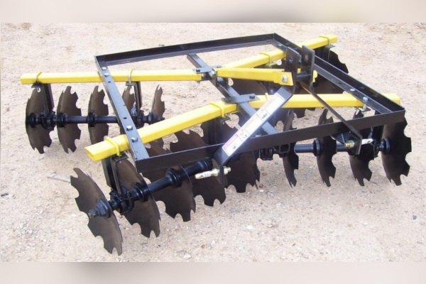 Armstrong |  MD- 3-POINT MEDIUM DUTY DISC HARROW | Model MD1216 for sale at King Ranch Ag & Turf