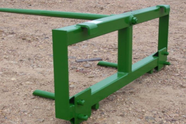 Armstrong | Hay Moving & Pallet Forks | QUICK ATTACHMENTS OPTIONS for sale at King Ranch Ag & Turf