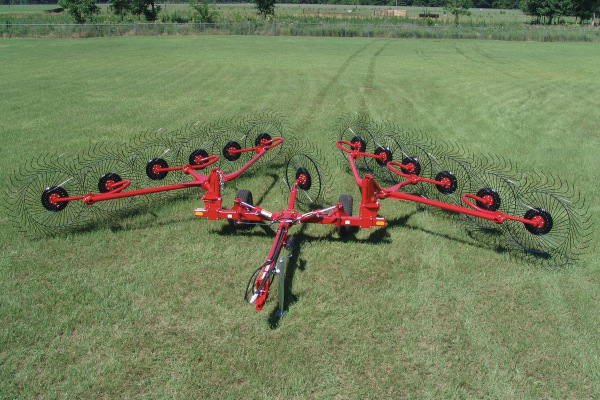 Bush Hog | Wheel Driven EWR Rakes | Model EWR820 for sale at King Ranch Ag & Turf