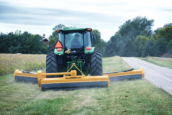 Diamond Mowers | Flail Mowers | Model Traditional Triple Flail for sale at King Ranch Ag & Turf