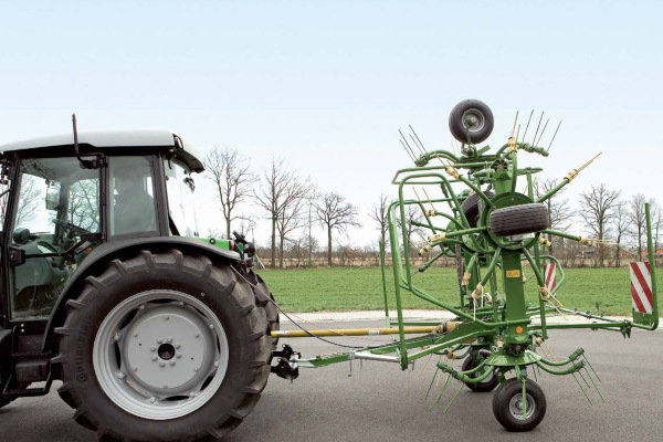 Krone KW 5.52 / 4 x 7 T Trailed Rotary Tedder for sale at King Ranch Ag & Turf