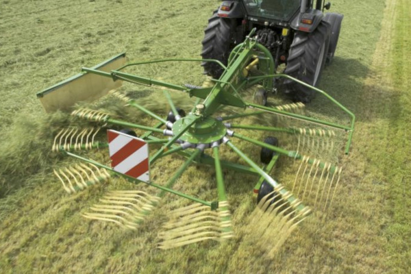 Krone | Rotary Rakes | Single Rotor Rakes for sale at King Ranch Ag & Turf