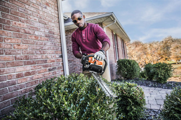 Stihl | Hedge Trimmers | Homeowner Hedge Trimmers for sale at King Ranch Ag & Turf