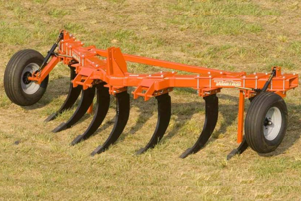 Monroe-Tufline | Subsoilers, V-Plows, and Disc Plows | Model 28″ Series V Plows for sale at King Ranch Ag & Turf