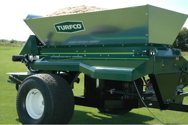 Turfco | Golf Courses | Spinner Topdressers for sale at King Ranch Ag & Turf