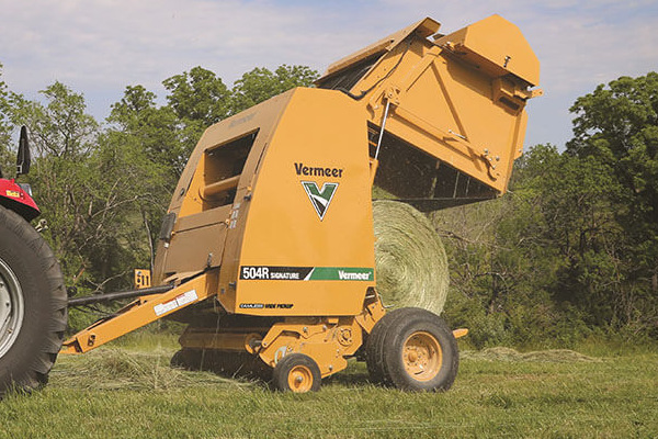 Vermeer | Round Hay Balers | Model 504R Signature Baler for sale at King Ranch Ag & Turf