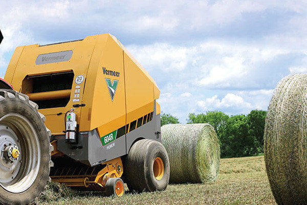 Vermeer | Round Hay Balers | Model 604R Premium Baler for sale at King Ranch Ag & Turf