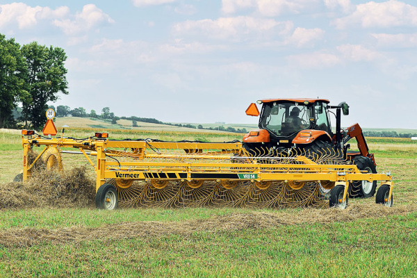 Vermeer VRB12 High-Capacity Bifold Wheel Rake for sale at King Ranch Ag & Turf