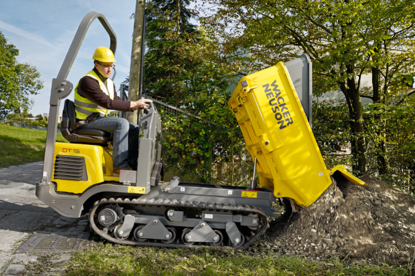 Wacker Neuson     | Track Dumpers | Model DT15 for sale at King Ranch Ag & Turf