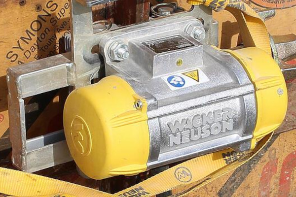 Wacker Neuson     | Concrete Technology | External Vibrators for sale at King Ranch Ag & Turf